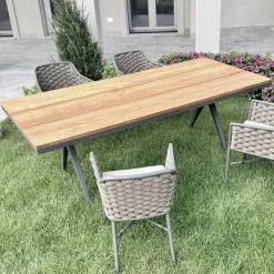 Viadurini in the Garden Gartentische Aus Aluminium-Fester Außentisch 220x100 cm aus Aluminium und massivem Teakholz - Nara