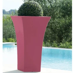 Viadurini in the Garden Gartenideen-Gartenblumentopf aus farbigem Polyethylen Made in Italy - Tremont