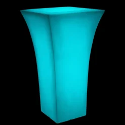 Viadurini in the Garden Gartenideen-Gartenblumentopf aus farbigem Polyethylen Made in Italy - Tremont