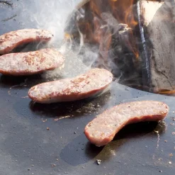 Viadurini in the Garden Holzofengrill-Gartengrill mit Feuerbetrieb, Kochplatte und Holzhalterung - Ferran