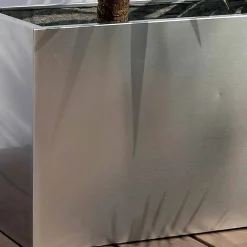 Viadurini in the Garden Gartenideen-Gartenpflanzgefäß mit rundem oder rechteckigem Design aus Stahl Made in Italy - Philly