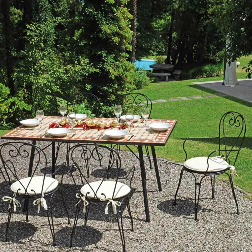 Viadurini in the Garden Gartenstühle Metall-Gartenstuhl aus schwarz lackiertem Eisen mit stapelbarer Struktur - Nacim