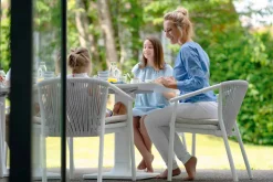 Varaschin Gartenstühle Metall-Gartenstuhl mit Armlehnen Stapelbar gepolstert H 78cm - Smart von