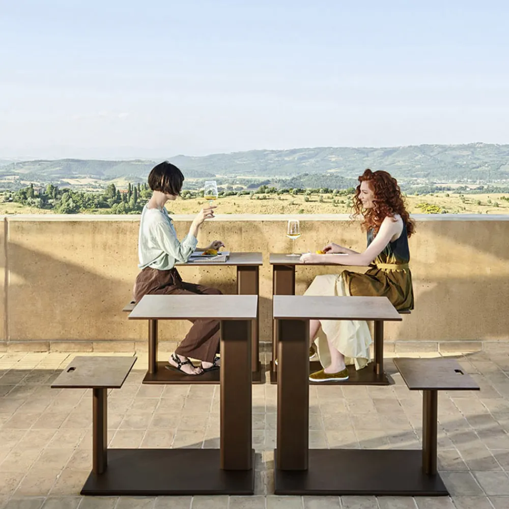 Varaschin Gartenideen|Garten Beistelltisch-Gartentisch mit Aluminiumsitz Made in Italy - Plinto von