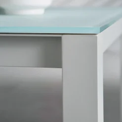 Viadurini in the Garden Gartentische Aus Aluminium-Gartentisch mit Gestell aus lackiertem Aluminium und Glasplatte - Salim