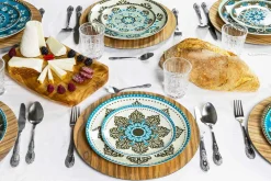 Viadurini Kitchen Teller Set-Gefärbtes Porzellangeschirr Set 18 Stück - Eivissa