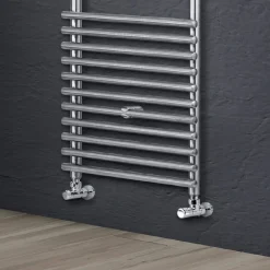 Viadurini Radiators Hybrid Heizkörper-Gemischter Handtuchwärmer aus satiniertem Stahl, hergestellt in Italien – Peel