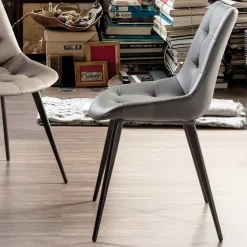 Viadurini Living Moderne Stühle-Gepolsterter Esszimmerstuhl aus Kunstleder mit schwarzen Beinen, 2 Stück - Edda