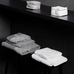 Viadurini Textile Handtücher-Gesichts-, Gästetuch- und Frottierhandservice mit Luxusdekor - Hassim