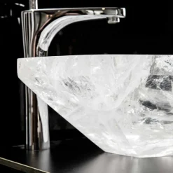 Viadurini Bathroom Steinwaschbecken-Handgearbeitetes Aufsatzwaschbecken aus Bergkristall - Falvaterra