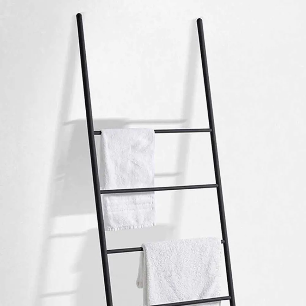 Viadurini Bathroom Badetuchhalter-Handtuchleiter in modernem Design aus weißem oder schwarzem Metall - Oppalà