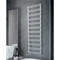 Viadurini Radiators Handtuchheizkörper Wasser-Handtuchwärmer aus Kohlenstoffstahl mit Hydrauliksystem – Praline