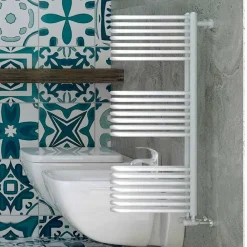 Scirocco H Handtuchheizkörper Wasser-Handtuchwärmer hydraulisch weiß Made in Italy von