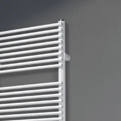 Viadurini Radiators Hybrid Heizkörper-Handtuchwärmer mit gemischtem System und Stahlkonstruktion, hergestellt in Italien – Sirup
