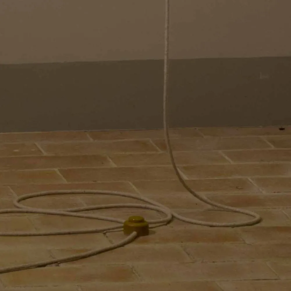 Viadurini by Sideform Moderne Stehlampen|Moderne Pendelleuchten-Hängelampe / Stehlampe aus Messing und Wolle made in Italy Evita