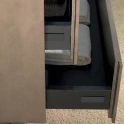 Viadurini Bathroom Badmöbel Hängend-Hängende Badezimmermöbel aus Holz, Metall und Keramik B96 cm, Edel - Renga