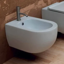 Viadurini Bathroom Bidet-Hängendes Bidet aus Keramik, modernes Design Star 55x35 made in Italy