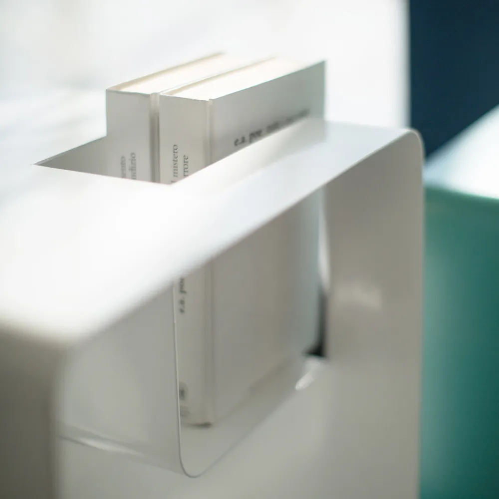 Viadurini Living Zeitungsständer-Hochwertiger farbiger Metallboden-Zeitungsständer Hergestellt in Italien - Imane