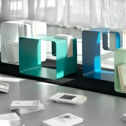 Viadurini Living Zeitungsständer-Hochwertiger farbiger Metallboden-Zeitungsständer Hergestellt in Italien - Imane