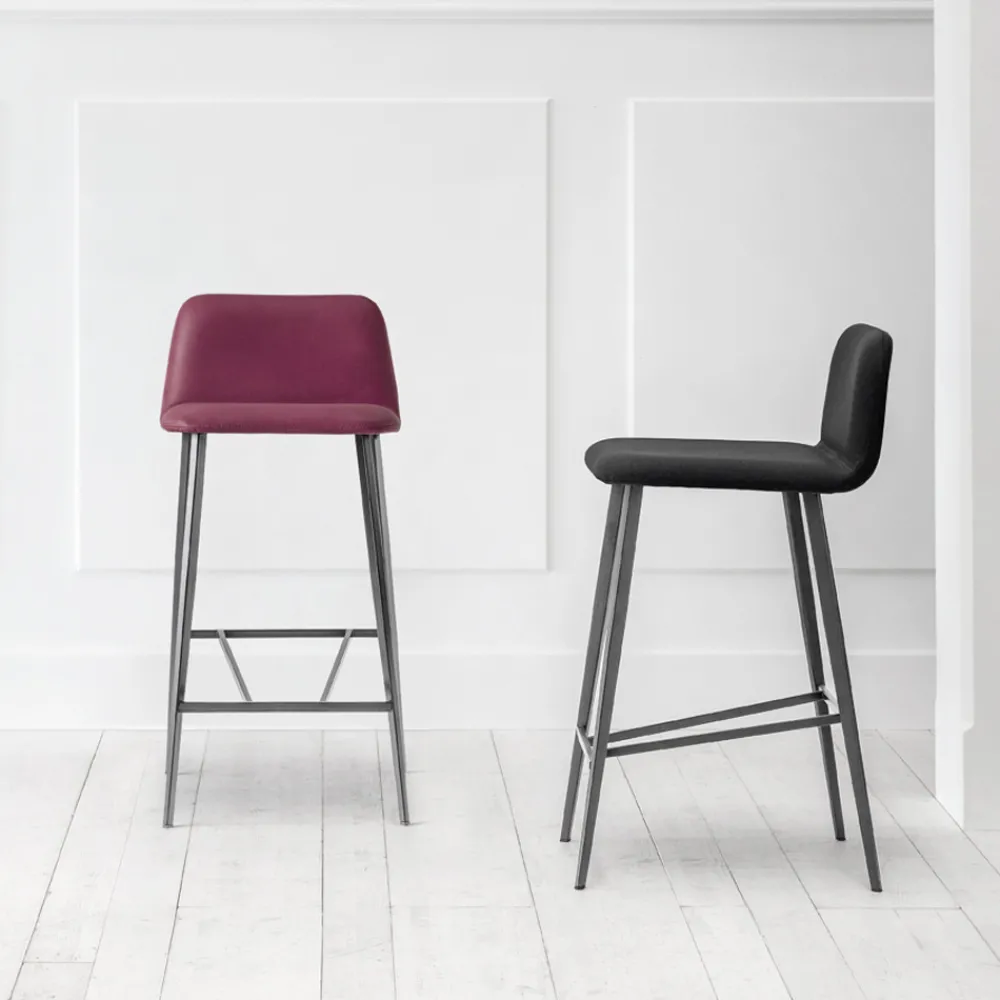 Viadurini Living Küchenhocker-Hochwertiger Hocker aus Leder mit Metallbasis Made in Italy - Molde