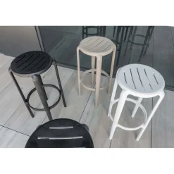 Viadurini Living Küchenhocker-Hocker aus glasfaserverstärktem Polypropylen in verschiedenen Farben - Neev