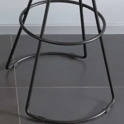 Viadurini Living Küchenhocker-Hocker mit schwarzer Metallstruktur und schwarzem Kunstledersitz - Miscia