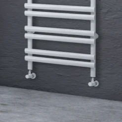 Viadurini Radiators Handtuchheizkörper Wasser-Hydraulikkühler aus Kohlenstoffstahl, hergestellt in Italien – bayerisch