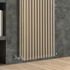Viadurini Radiators Heizkörper Hydraulisch-Hydraulischer Heizkörper mit drei Abschnitten vertikaler Elemente – Cantucci