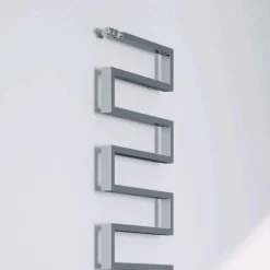 Scirocco H Design Heizkörper Chrom|Heizkörper Hydraulisch-Hydraulischer Heizkörper vertikal Snake von verchromt