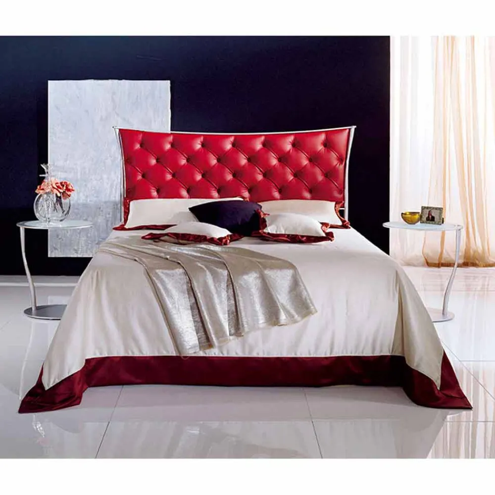 Viadurini Night Design Maßgeschneiderte Möbel|Schmiedeeisen Doppelbetten-Idra Capitonnè Doppelbett aus Schmiedeeisen in Design