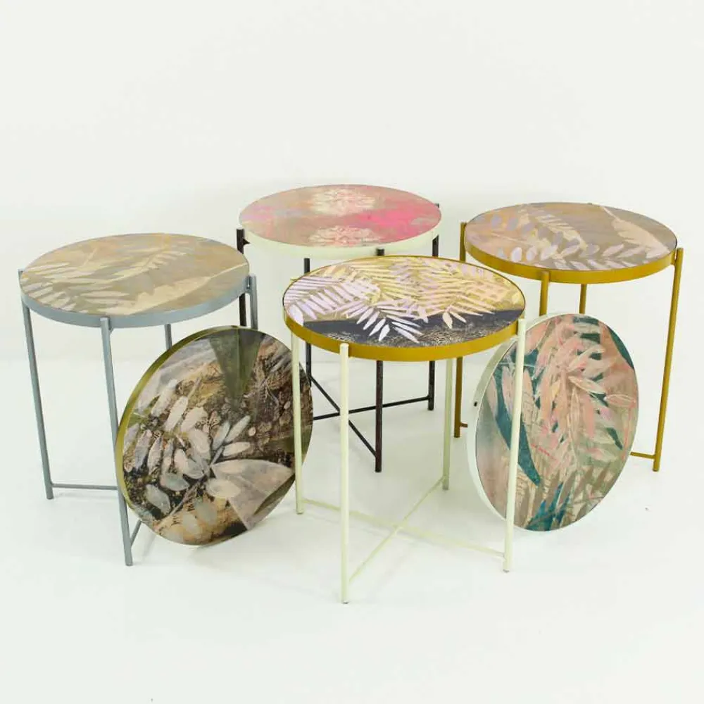 Viadurini Design Moderne Couchtische-Innen- oder Außen-Couchtisch mit Metallstruktur Made in Italy - Carim