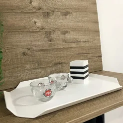 Viadurini Kitchen Küchenzubehör-Küchentablett oder Schneidebrett aus weißem Corian Made in Italy Design - Ivanova