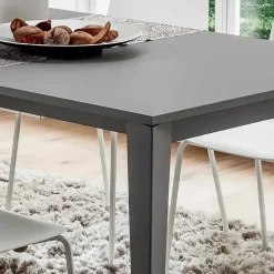 Viadurini Living Esstische-Küchentisch aus lackiertem Metall mit Tischplatte aus Fenix Made in Italy - Efisto