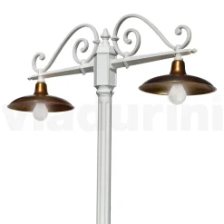 Viadurini Lighting Gartenlampion-Laternenpfahl mit 2 Lichtern im Vintage-Stil aus Aluminium und Messing, hergestellt in Italien – Adela