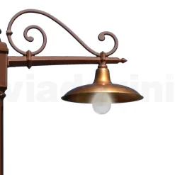 Viadurini Lighting Gartenlampion-Laternenpfahl mit 2 Lichtern im Vintage-Stil aus Aluminium und Messing, hergestellt in Italien – Adela