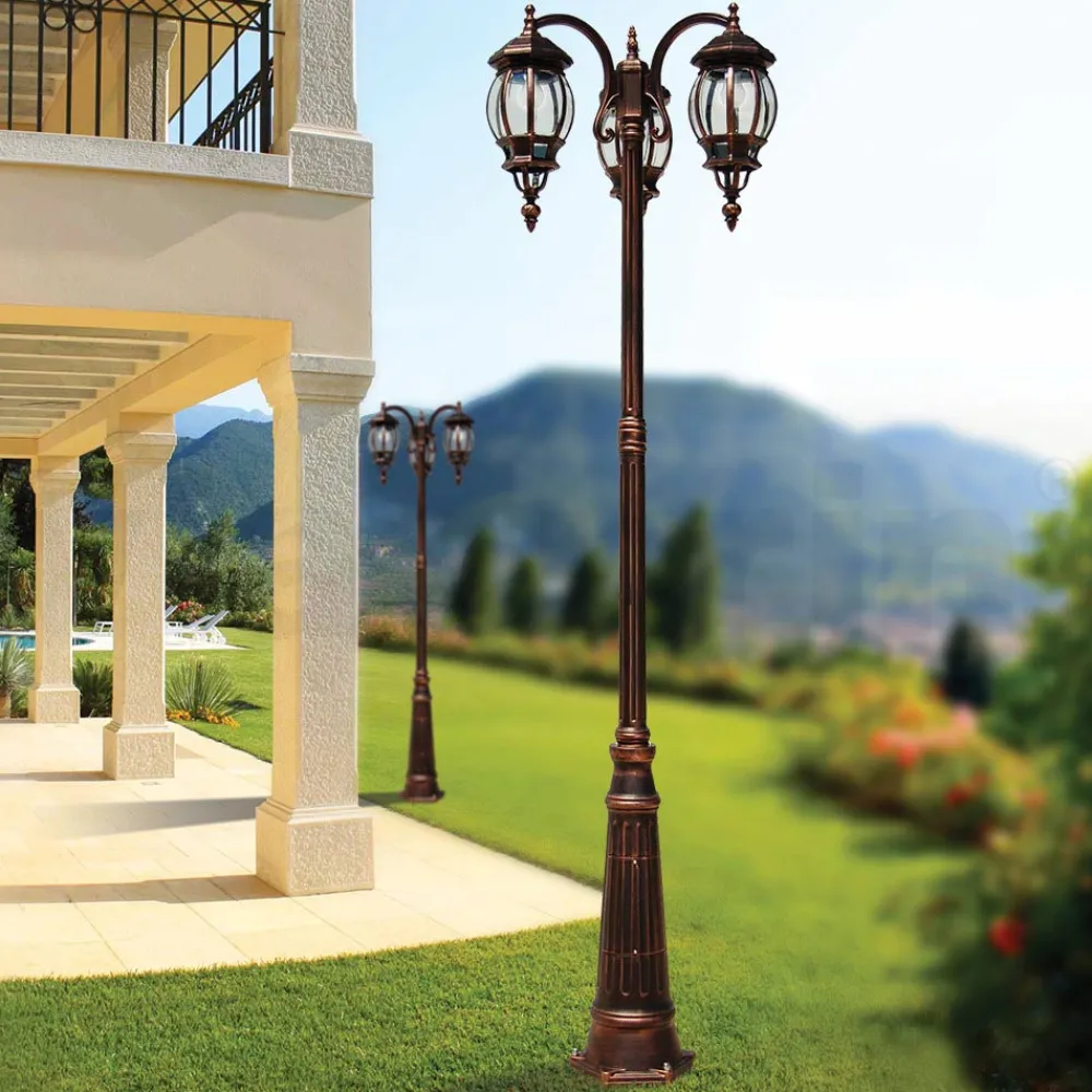 Viadurini Lighting Gartenlampion-Laternenpfahl mit 3 Lichtern im Vintage-Stil aus Aluminium, hergestellt in Italien – Leona