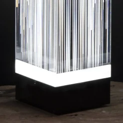 Viadurini Lighting Moderne Tischlampen-LED-Tischlampe in satiniertem Acryl-Kristall-Triptychon-Design - Crystol