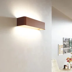 Viadurini Lighting Moderne Wandleuchten-LED-Wandleuchte für den Innenbereich in Weiß, Schwarz oder Corten-Aluminium - Renella