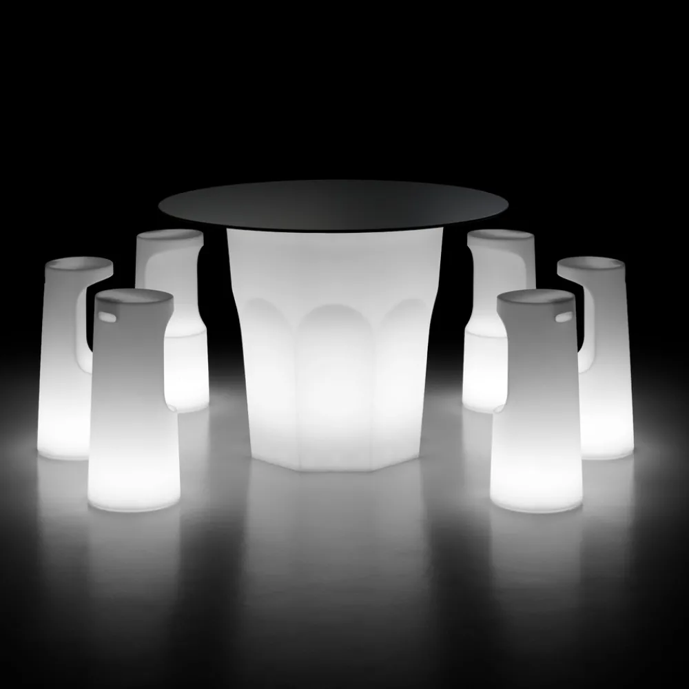 Viadurini in the Garden Lichtmöbel|Outdoor Hocker-Leuchtender Außenhocker aus Polyethylen mit LED-Licht Made in Italy - Forlina