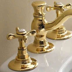 Viadurini Taps Bidetarmaturen-3-Loch-Bidetbatterie mit klassischem handgefertigtem Messingablauf - Fioretta