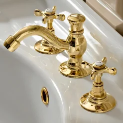 Viadurini Taps Waschbeckenarmaturen-3-Loch-Waschtischbatterie mit klassischem handgefertigtem Messingablauf - Fioretta