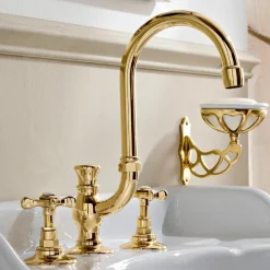 Viadurini Taps Waschbeckenarmaturen-3-Loch-Waschtischbatterie mit hohem Auslauf aus klassischem handgefertigtem Messing - Fioretta