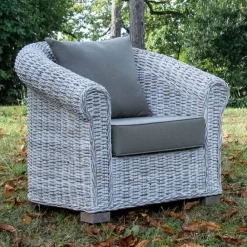 Viadurini in the Garden Garten Lounge Set-Lounge im Freien aus natürlicher Kubù-Faser mit Kissen - Isildur