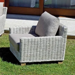Viadurini in the Garden Garten Lounge Set-Lounge im Freien mit Couchtisch aus Mangoholz und Polycotton-Kissen - Orlanda
