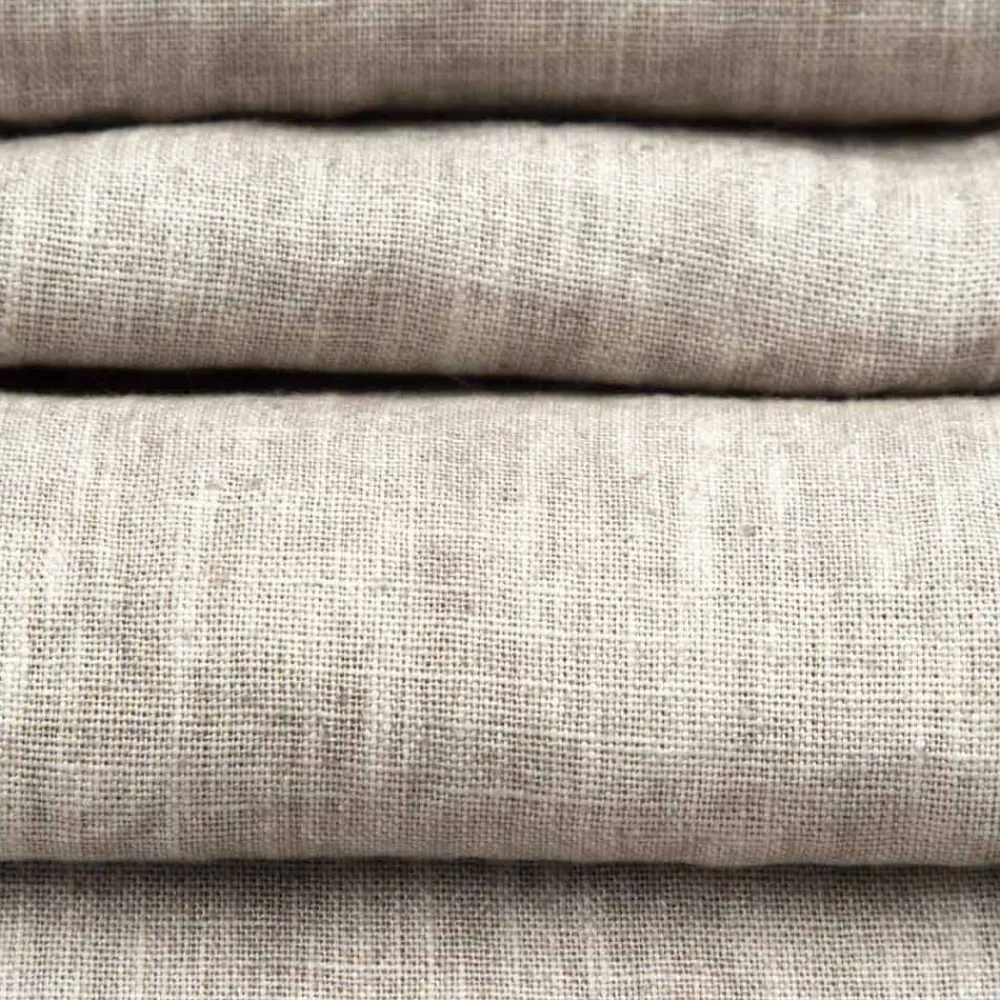 Viadurini Textile Runner-Läufer aus beigem Leinen mit luxuriöser italienischer handgefertigter Kante mit Falte - Limao