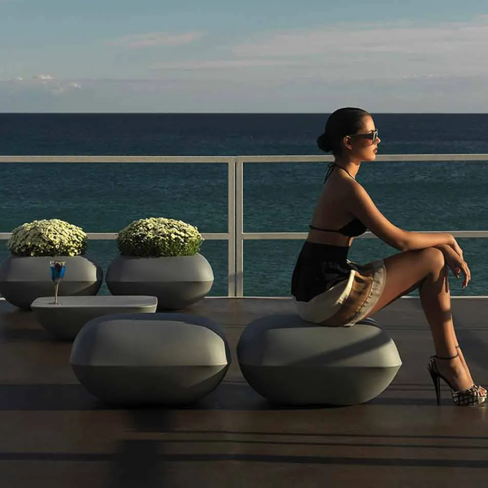 Vondom Gartenideen-Moden Design Outdoor-Hocker Pillow von , aus Polyethylen. 67 x 67 cm