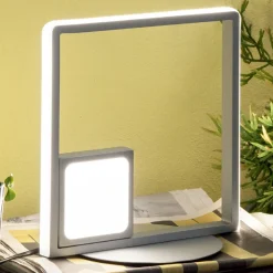 Viadurini Lighting Moderne Tischlampen-Modern - Formale LED-Tischlampe aus silberfarben lackiertem Metall