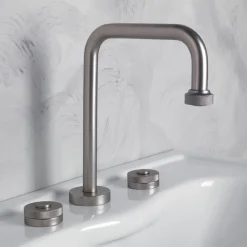 Viadurini Bathroom Waschbeckenarmaturen-Moderne 3-Loch-Waschtischarmatur mit Ablaufgarnitur, hergestellt in Italien – Quito