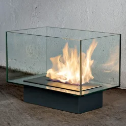 Viadurini Fire Design Bodenkamine Bioethanol-Moderner Designboden Bio-Kamin aus Glas und Stahl oder Corten - Bradley