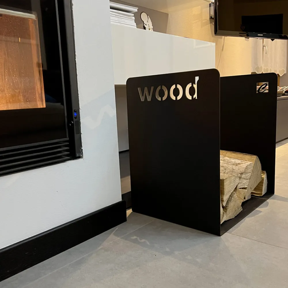 Viadurini Fire Design Kaminholzständer Aus Eisen Und Stahl-Moderner Holzhalter in minimalem Design aus schwarzem Stahl mit Gravur - Altano